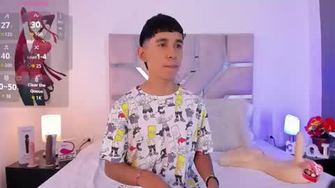 Snapshot of thayler_jones chatting on September 30, 2025, 11:15 am Thayler online show from September 30, 2025, 11:15 am