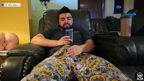 Snapshot of the_alpha_dog_xxx chatting on December 2, 2024, 4:09 pm the_alpha_dog_xxx online show from December 2, 2024, 4:09 pm