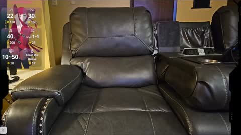 Snapshot of the_alpha_dog_xxx chatting on January 6, 2025, 2:48 am the_alpha_dog_xxx online show from January 6, 2025, 2:48 am