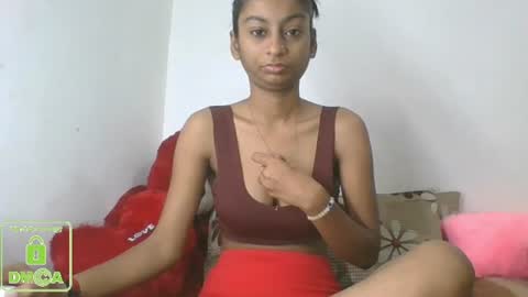 Snapshot of the_right_girl chatting on December 21, 2024, 5:03 am Suzan Sexy online show from December 21, 2024, 5:03 am