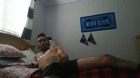 Snapshot of theamezcua98 chatting on December 16, 2024, 7:00 pm theamezcua98 online show from December 16, 2024, 7:00 pm