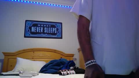 Snapshot of theamezcua98 chatting on October 4, 2025, 7:06 am theamezcua98 online show from October 4, 2025, 7:06 am