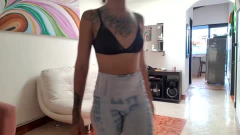 Snapshot of thebadwolf818 chatting on September 16, 2025, 8:10 pm thebadwolf818 online show from September 16, 2025, 8:10 pm