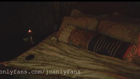 Snapshot of thecamwoman chatting on October 19, 2025, 7:47 pm Joan online show from October 19, 2025, 7:47 pm