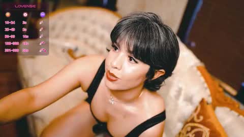 Snapshot of thecamwoman chatting on October 20, 2025, 10:32 pm Joan online show from October 20, 2025, 10:32 pm