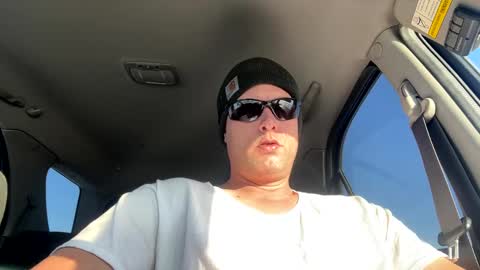 Snapshot of thedonald911 chatting on February 25, 2025, 11:33 pm Carter Bates online show from February 25, 2025, 11:33 pm