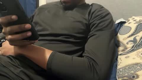 Snapshot of theeshooterr chatting on February 12, 2025, 11:09 pm theeshooterr online show from February 12, 2025, 11:09 pm