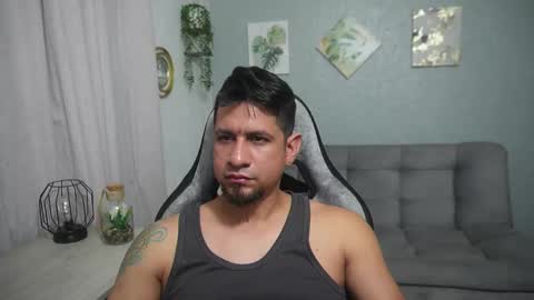 Snapshot of thegianni chatting on November 8, 2025, 4:01 am Marcelo online show from November 8, 2025, 4:01 am