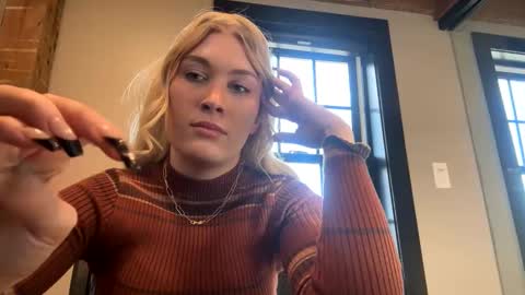 Snapshot of thelittlebambii chatting on January 8, 2025, 5:15 pm Little Bambii online show from January 8, 2025, 5:15 pm