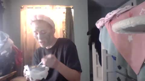 Snapshot of thelittlebambii chatting on January 11, 2025, 7:49 pm Little Bambii online show from January 11, 2025, 7:49 pm