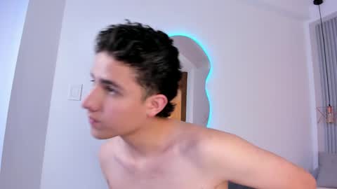 Snapshot of theohawke_ chatting on January 7, 2025, 4:59 pm THEO- MATEO online show from January 7, 2025, 4:59 pm