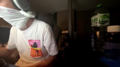 Snapshot of theothede19cm chatting on October 21, 2025, 8:42 pm theothede19cm online show from October 21, 2025, 8:42 pm