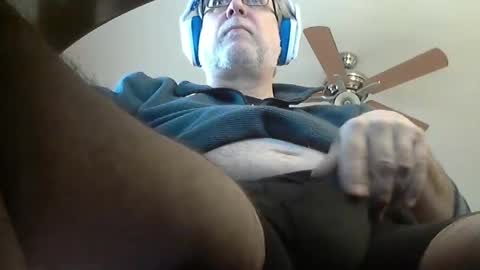 Snapshot of thereisnospoon1970 chatting on February 12, 2025, 9:22 pm Neo online show from February 12, 2025, 9:22 pm