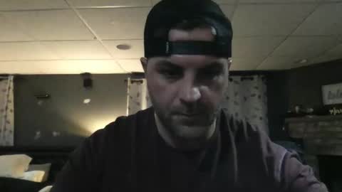 Snapshot of thetwolivecrew22 chatting on November 14, 2025, 2:10 am The Wild Ones online show from November 14, 2025, 2:10 am