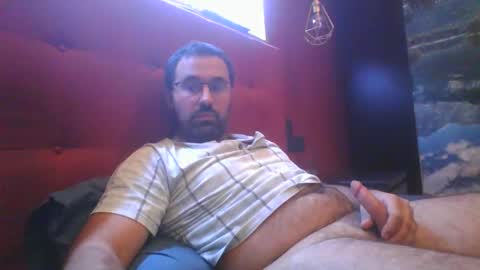 Snapshot of theviper1990 chatting on December 2, 2024, 11:07 pm Carlos1990 online show from December 2, 2024, 11:07 pm