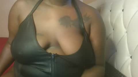 thick_godess online show from October 21, 2025, 8:15 am