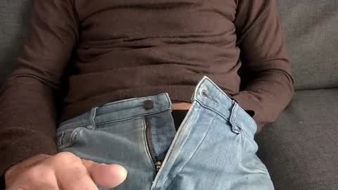 Snapshot of thickrum chatting on January 16, 2025, 11:26 am Thickru online show from January 16, 2025, 11:26 am