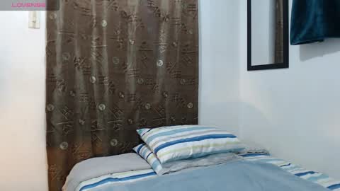 Snapshot of thiiago_tay chatting on September 29, 2025, 4:34 pm Thiiago online show from September 29, 2025, 4:34 pm