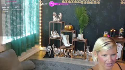 Snapshot of thisdirtysecret chatting on October 1, 2025, 3:51 pm BAM  online show from October 1, 2025, 3:51 pm