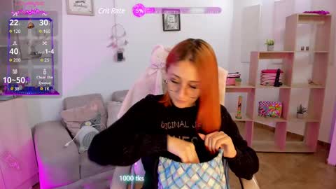 Snapshot of tiarha_ chatting on March 7, 2025, 4:46 am Tiarha online show from March 7, 2025, 4:46 am