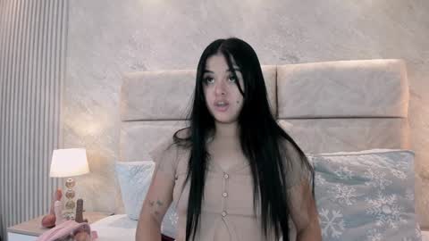 Snapshot of tifany__ross chatting on December 29, 2024, 8:15 pm Tiff3 online show from December 29, 2024, 8:15 pm