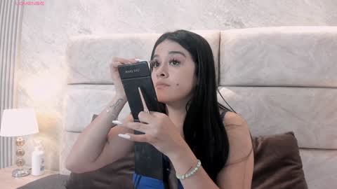 Snapshot of tifany__ross chatting on January 14, 2025, 7:43 pm Tiff3 online show from January 14, 2025, 7:43 pm