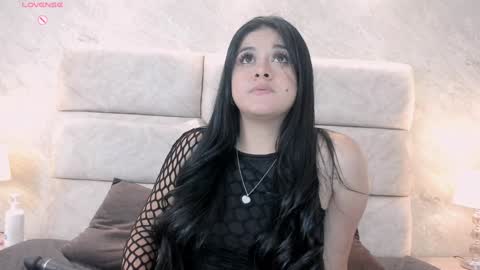 Snapshot of tifany__ross chatting on January 15, 2025, 1:45 am Tiff3 online show from January 15, 2025, 1:45 am