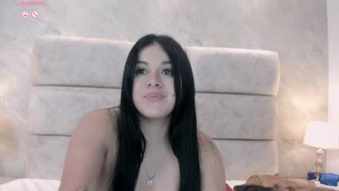 Snapshot of tifany__ross chatting on January 18, 2025, 3:20 am Tiff3 online show from January 18, 2025, 3:20 am