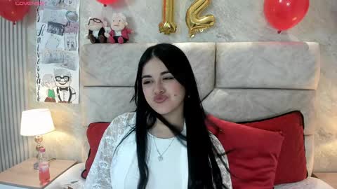 Snapshot of tifany__ross chatting on January 31, 2025, 11:45 pm Tiff3 online show from January 31, 2025, 11:45 pm