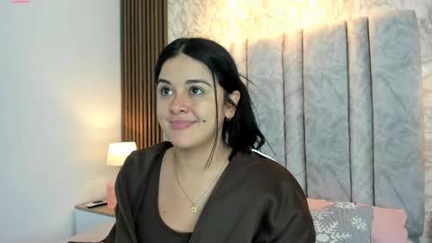 Snapshot of tifany__ross chatting on March 8, 2025, 3:06 am Tiff3 online show from March 8, 2025, 3:06 am