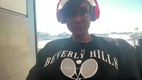 Snapshot of tiffanilove chatting on December 5, 2024, 7:38 pm Tiffani Love online show from December 5, 2024, 7:38 pm