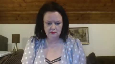 TiffanyMature online show from October 4, 2025, 9:35 pm