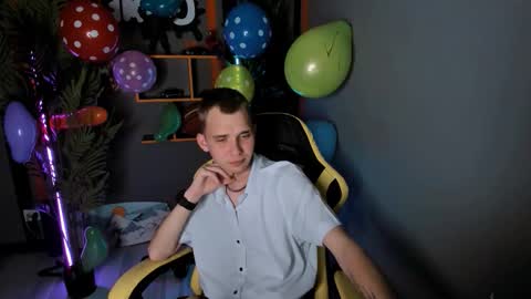 Snapshot of tim_blackk chatting on September 9, 2025, 5:12 pm Tim online show from September 9, 2025, 5:12 pm