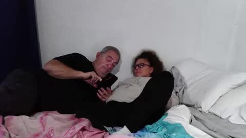 Snapshot of timamanda chatting on October 30, 2025, 7:47 pm Tim  Amanda online show from October 30, 2025, 7:47 pm