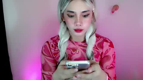 Snapshot of timea_slut69xx chatting on December 7, 2024, 2:46 pm Happy Birthday To Me online show from December 7, 2024, 2:46 pm