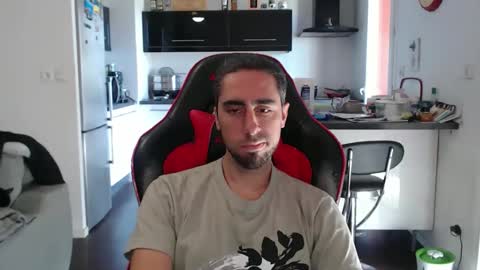 Snapshot of timmoo3 chatting on November 3, 2025, 1:34 pm Tim online show from November 3, 2025, 1:34 pm