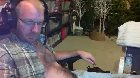 Snapshot of timtimmyyyy chatting on September 18, 2025, 12:23 am timtimmyyyy online show from September 18, 2025, 12:23 am