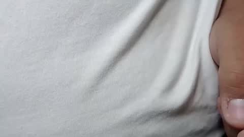 Snapshot of tinypecker6 chatting on October 9, 2025, 6:17 pm tinypecker6 online show from October 9, 2025, 6:17 pm