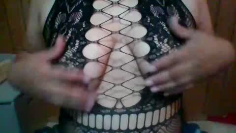 Snapshot of tinyylatina69 chatting on November 1, 2025, 6:26 am tinyylatina69 online show from November 1, 2025, 6:26 am