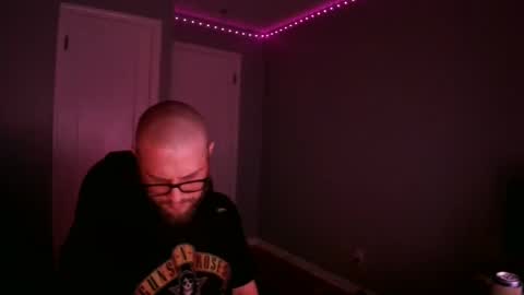 Snapshot of tippertonight chatting on December 10, 2024, 4:56 am tippertonight online show from December 10, 2024, 4:56 am