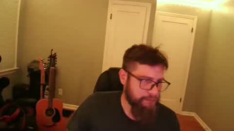 Snapshot of tippertonight chatting on October 5, 2025, 5:39 am tippertonight online show from October 5, 2025, 5:39 am