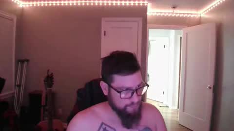 Snapshot of tippertonight chatting on November 16, 2025, 6:52 am tippertonight online show from November 16, 2025, 6:52 am