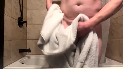 Snapshot of tittyzandbeer chatting on February 5, 2025, 11:39 pm tittyzandbeer online show from February 5, 2025, 11:39 pm