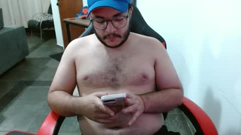 Snapshot of tobias_dimarte chatting on September 21, 2025, 12:34 am tobias_dimarte online show from September 21, 2025, 12:34 am