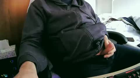 Snapshot of tolon408472 chatting on February 7, 2025, 10:19 am tolon408472 online show from February 7, 2025, 10:19 am