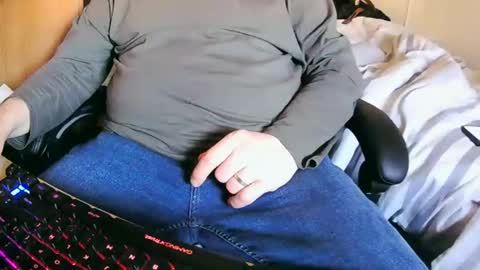 Snapshot of tolon408472 chatting on February 26, 2025, 1:41 pm tolon408472 online show from February 26, 2025, 1:41 pm