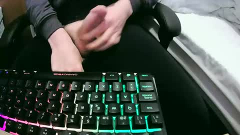 Snapshot of tolon408472 chatting on March 10, 2025, 6:16 am tolon408472 online show from March 10, 2025, 6:16 am