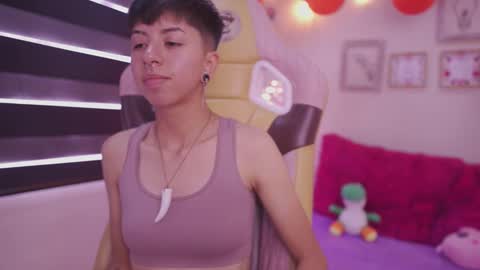 Snapshot of tommy_blue1 chatting on February 19, 2025, 4:00 pm Blue online show from February 19, 2025, 4:00 pm