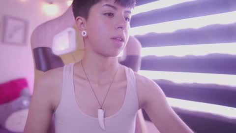 Snapshot of tommy_blue1 chatting on March 5, 2025, 4:02 pm Blue online show from March 5, 2025, 4:02 pm