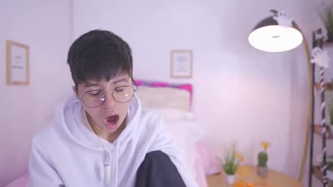 Snapshot of tommy_blue1 chatting on October 29, 2025, 2:08 pm Blue online show from October 29, 2025, 2:08 pm